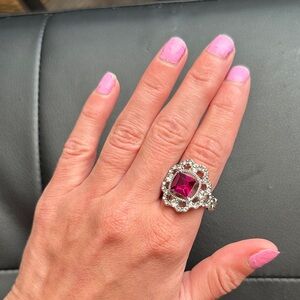 Elegant Silver and Pink Gemstone Ring